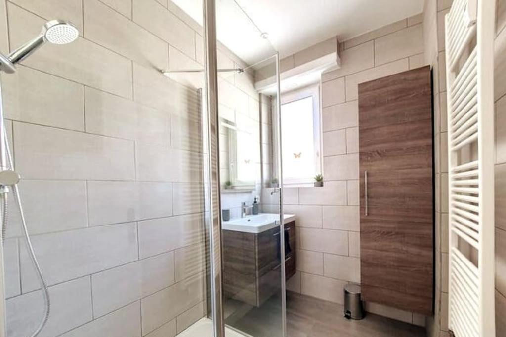 Chic - Proche Hypercentre - Renove - Lumineux Apartment Strasbourg Exterior photo