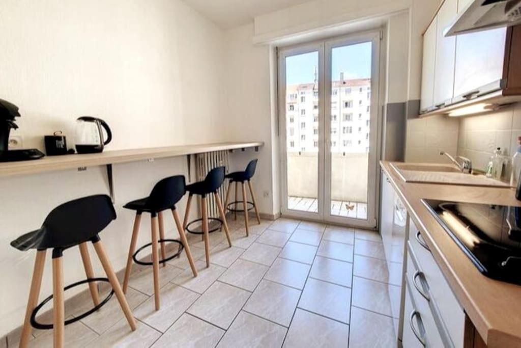 Chic - Proche Hypercentre - Renove - Lumineux Apartment Strasbourg Exterior photo